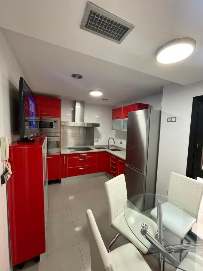 Moderno Apartamento Con Plaza De Garaje En Pleno Centro De Almería Eksteriør billede