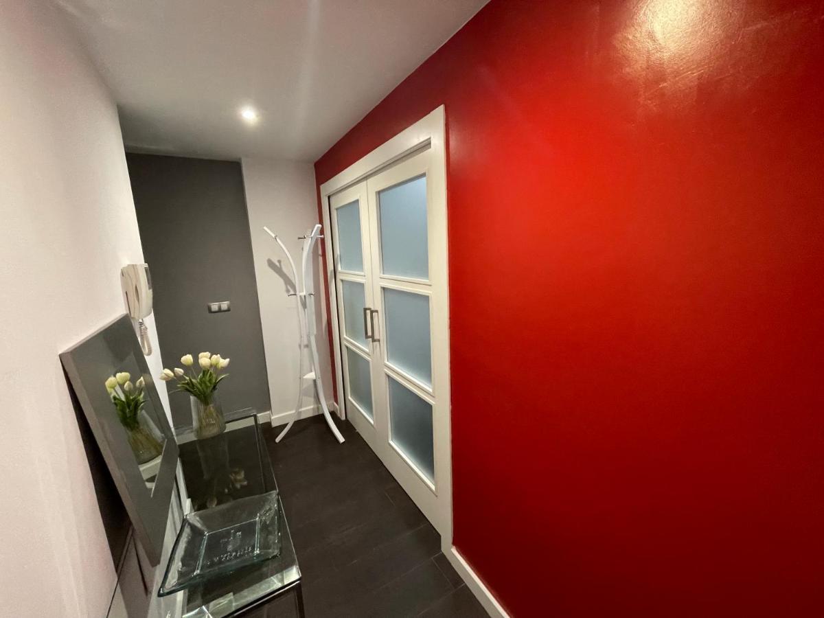 Moderno Apartamento Con Plaza De Garaje En Pleno Centro De Almería Eksteriør billede